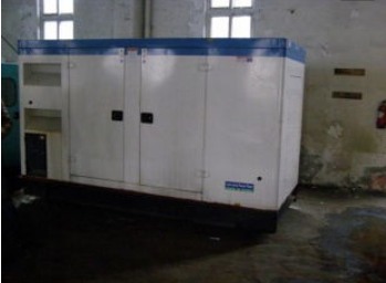 广州康明斯150kw大型柴油二手发电机组